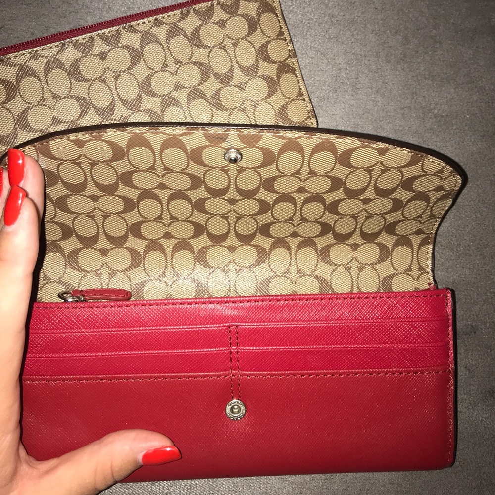 RED COACH WALLET - Picture 5 of 6